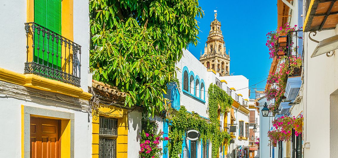 Spanisches Zug-Erlebnis: Andalusien, Extremadura, Kastilien und Madrid entdecken (2026/2027)