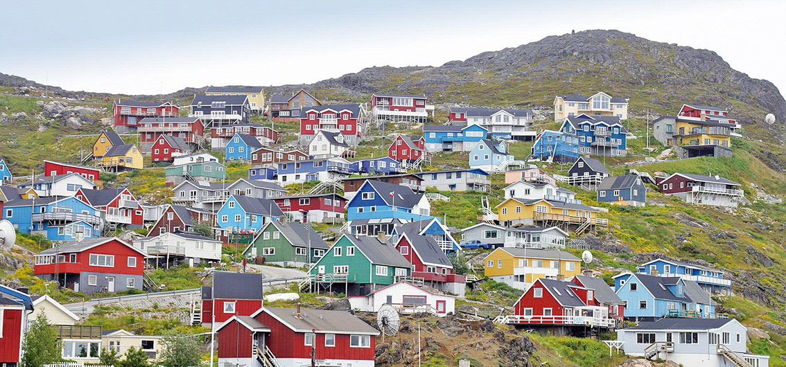 Qaqortoq-–-Stadt-der-bunten-Holzhäuser---5---Credit-Klaus-Betzin