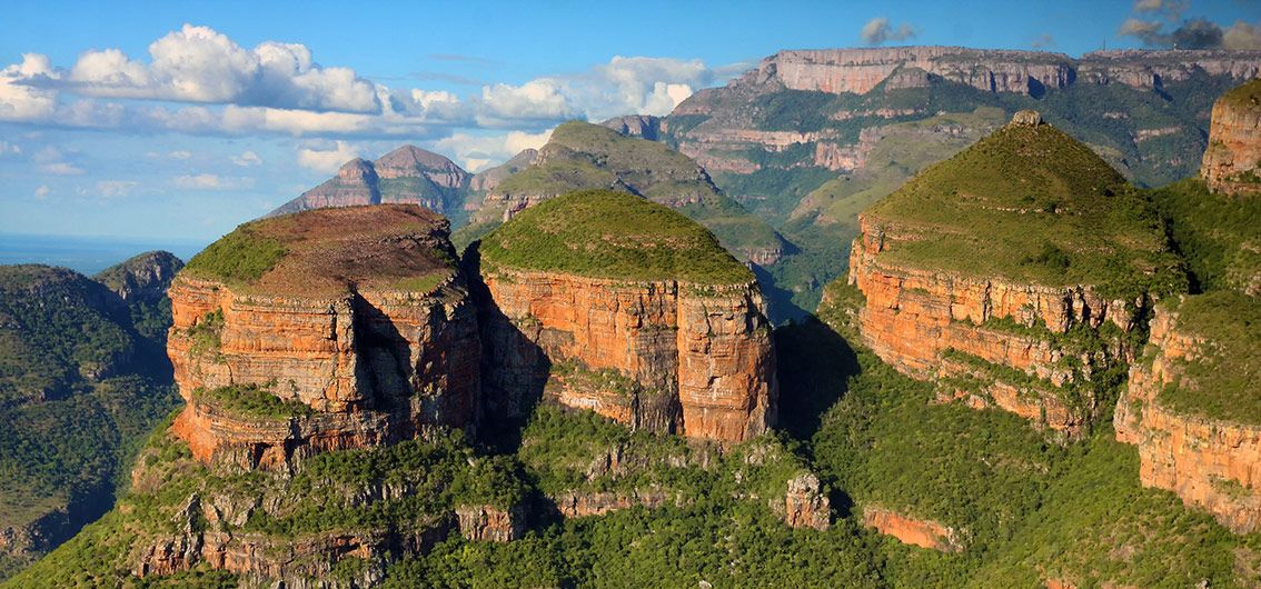 Afrika-Drakensberge-Felsformation